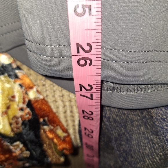 Antigua Official NBA Biston Celtic Women's Gray Jacket with Embroidered Logo - Picture 9 of 10